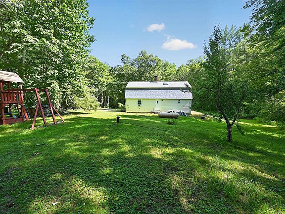 4th image of 48 Turner Hill Road
