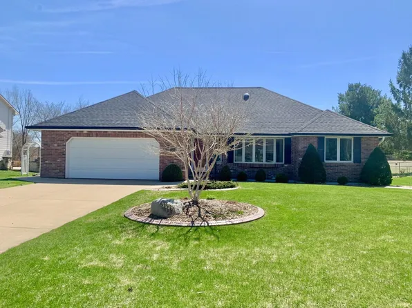 3128 Concordia Ln, Green Bay, WI 54311