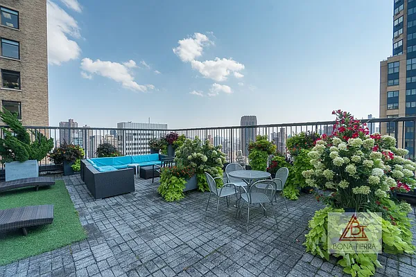 Rented by Bona Tierra | media 10