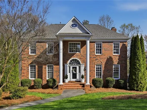 1124 Claverton Ct, Winston Salem, NC 27104