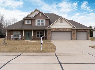 936 N Commodores Ln, Lafayette, IN 47909