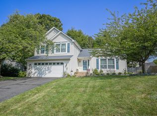4 Harry Ct, Stafford, VA 22554