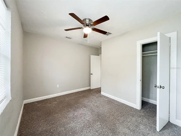 319 NW 16th Ave — Photo 54