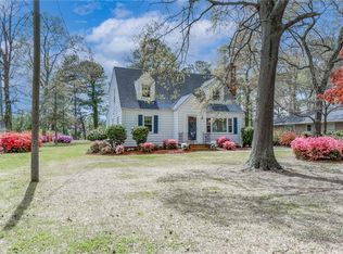 2241 Battery Park Rd, Chesapeake, VA 23323