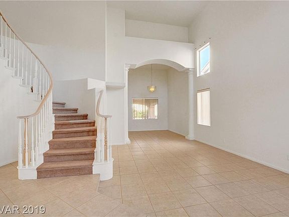 3rd image of 9948 Antelope Canyon Ave