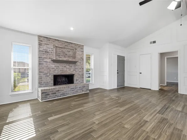 3909 Amy Ave, Rowlett, TX 75088