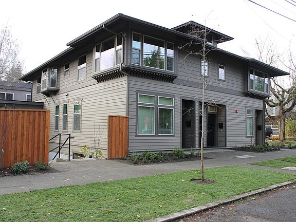1901 Craftsman Style architecture with today's amenities.
