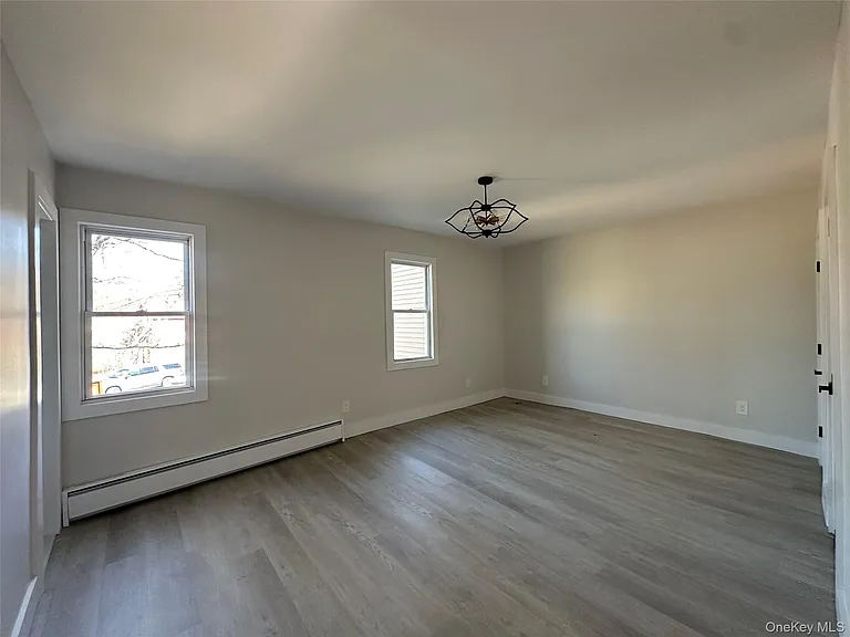 1445 Burlingham Rd — Photo 23