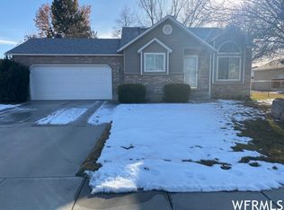 3785 W 5450 S, Roy, UT 84067