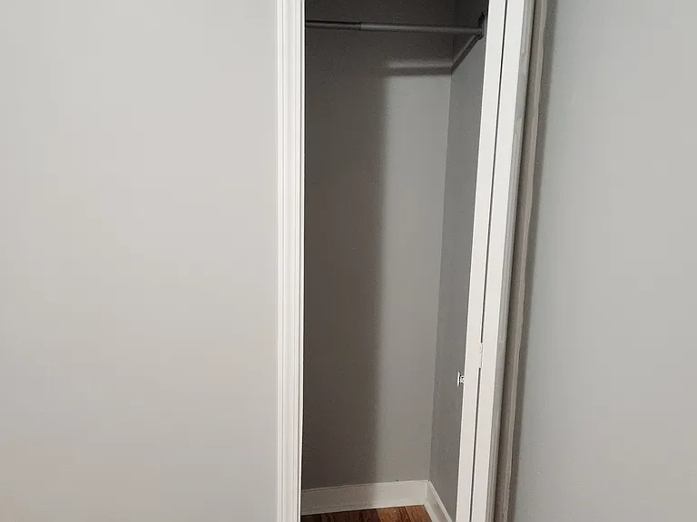 9412 Ravenswood Ave #1 — Photo 11