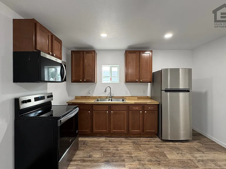 232 W Gail Dr — Photo 13