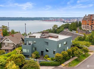 302 N Stadium Way #202, Tacoma, WA