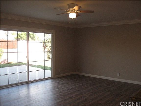 4th image of 8440 Hanna Ave