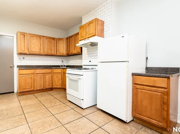 59-63 56th Avenue image 5 of 12