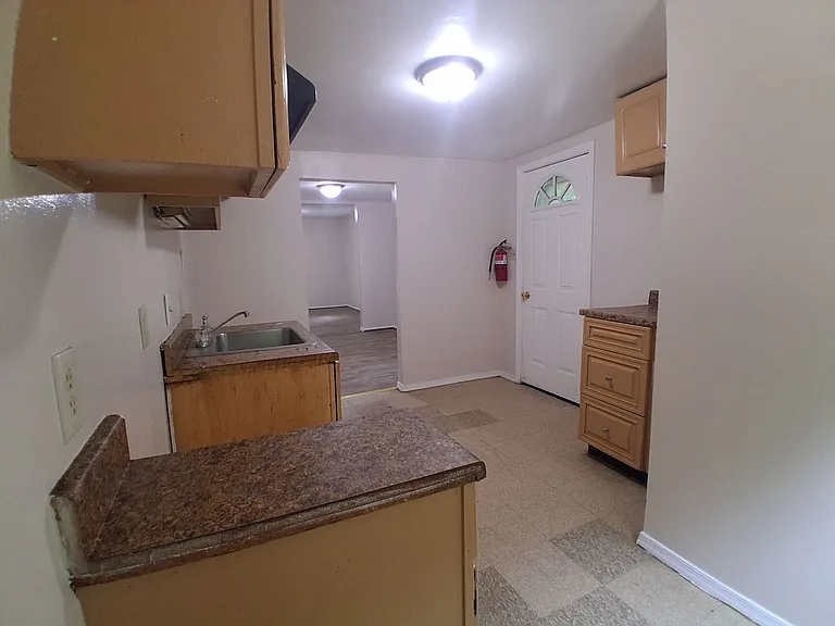 8 Sunset Ln — Photo 9