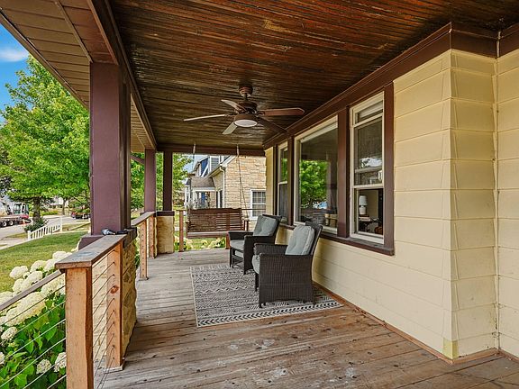 2nd image of 6931 Aetna Ct