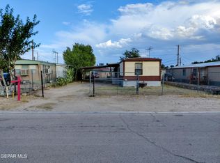 794 Alamo St, Fabens, TX 79838