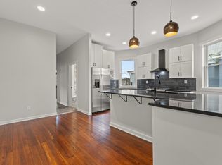 556 W 3rd St, Lexington, KY 40508