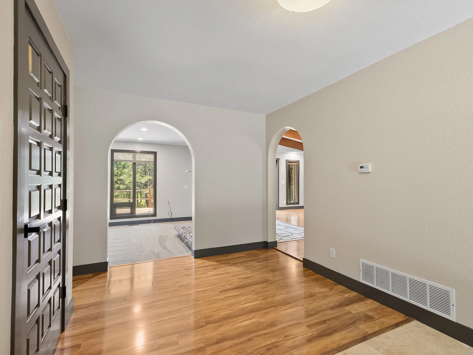 3 bed, 2783 sqft, $3,200 — Photo 4