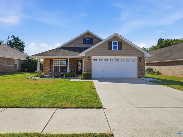 2609 Slate Dr SW, Huntsville, AL 35803