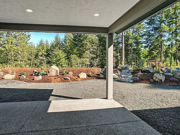 5th image of 791 E Country Club Drive E