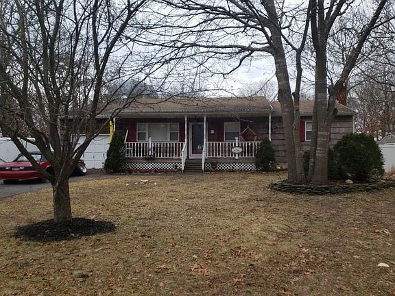 3rd image of 20 Williams St
