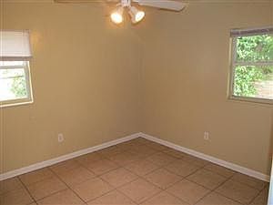 5th image of 10017 N 23rd St