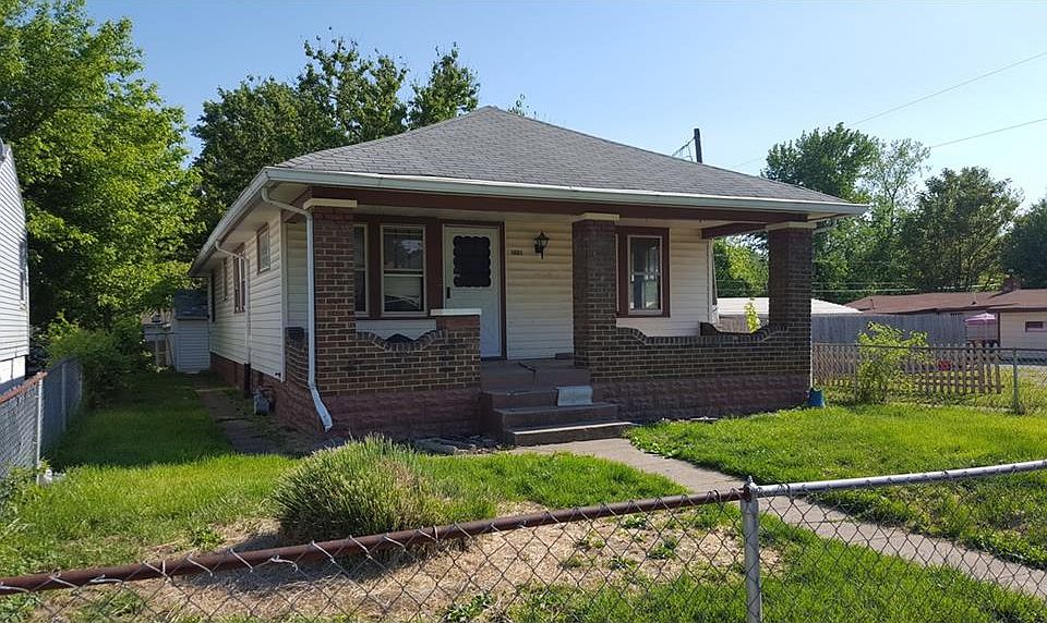 1st image of 1601 Comer Ave