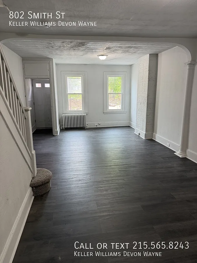 802 Smith St, Norristown PA — Photo 3