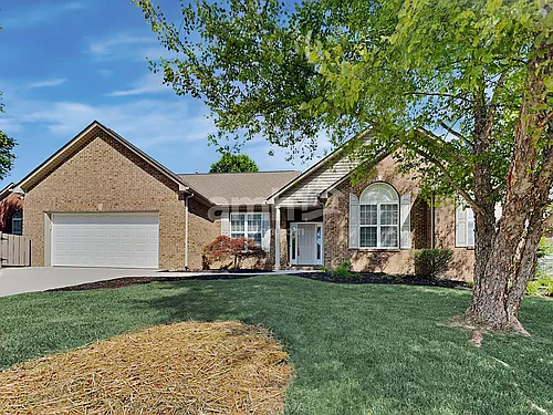 1520 Paxton Dr Photo 1