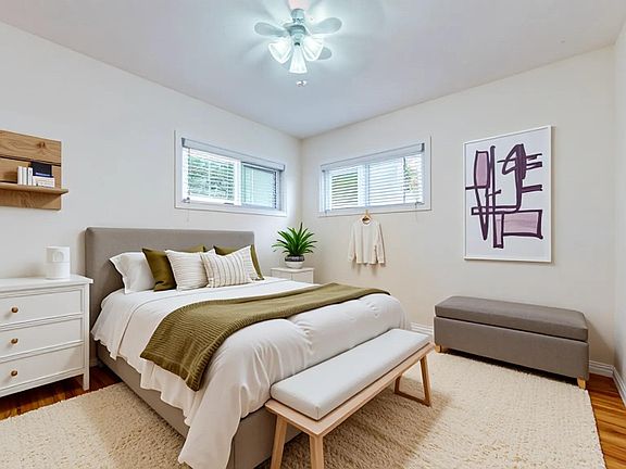 4th image of 1514 Manhattan Beach Blvd APT B