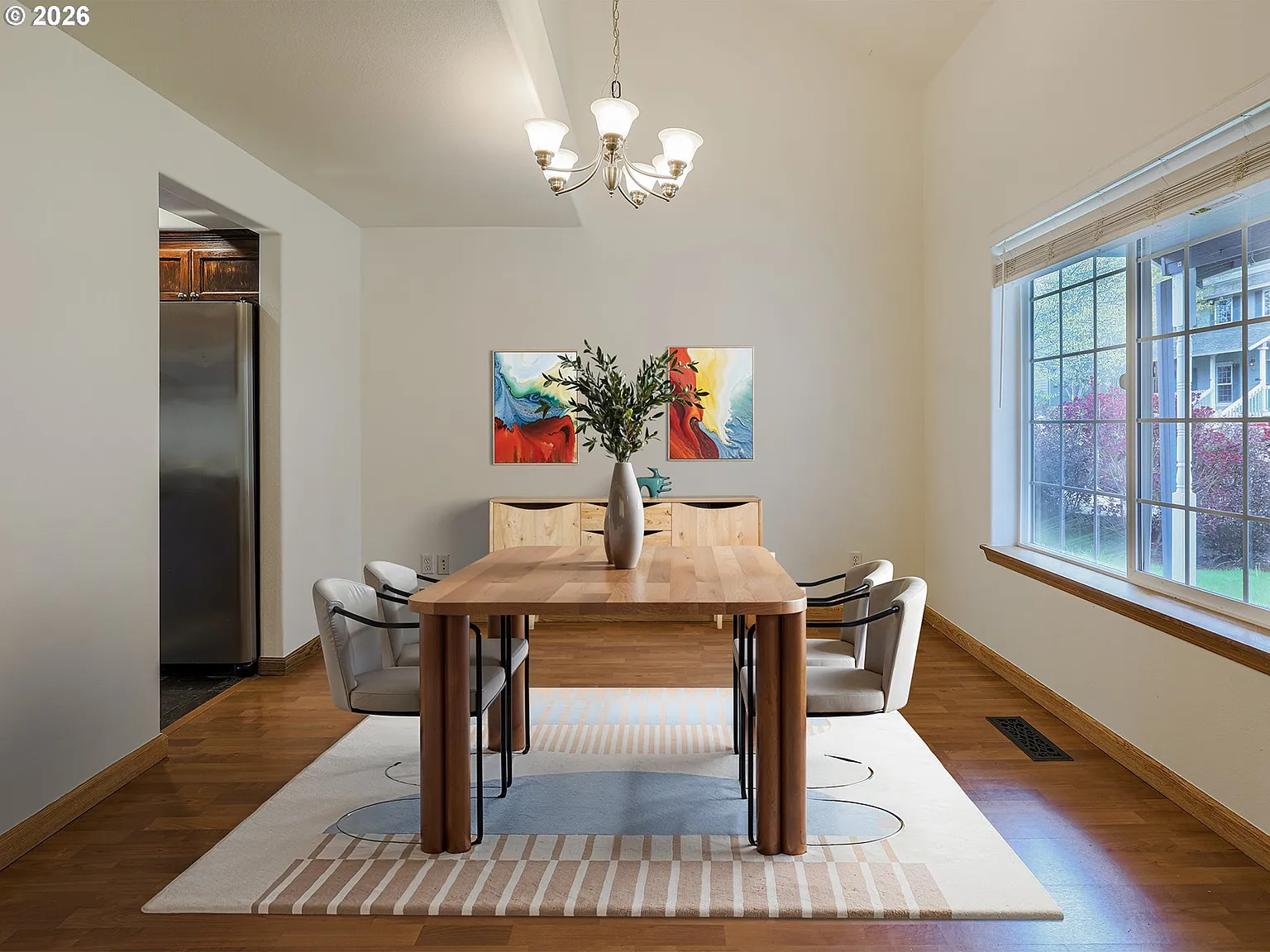 3 bed, 2.5 bath, 1812 sqft, $2,700 — Photo 3