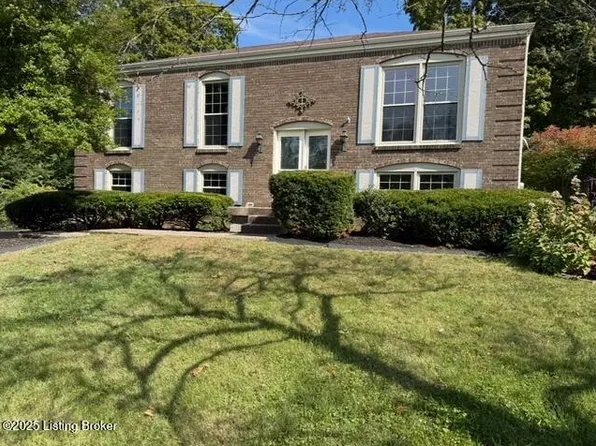 7205 Peppermill Ct, Spring Mill, KY 40228