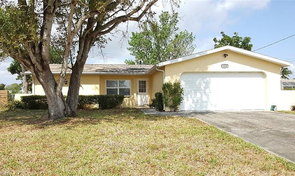 1st image of 1020 SE 19th Pl