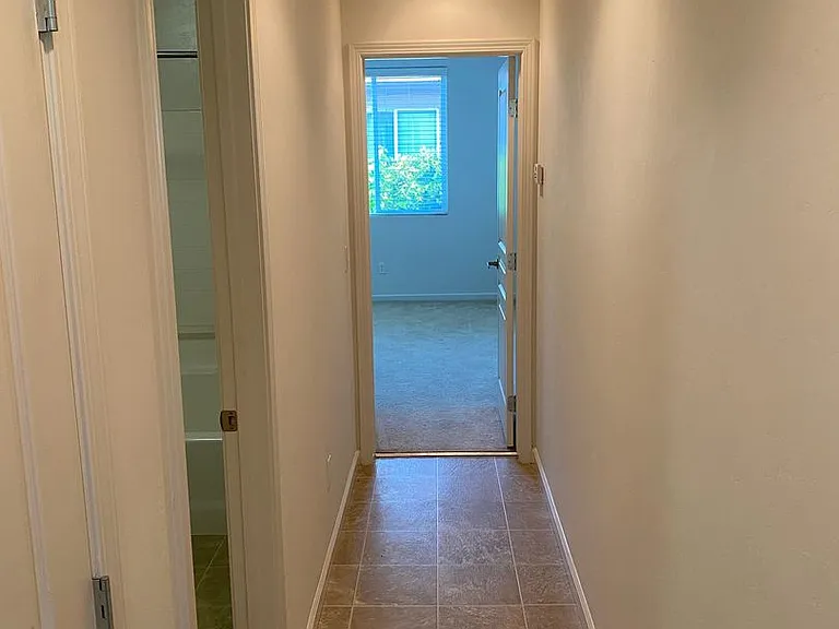 2434 N El Cajon St — Photo 16