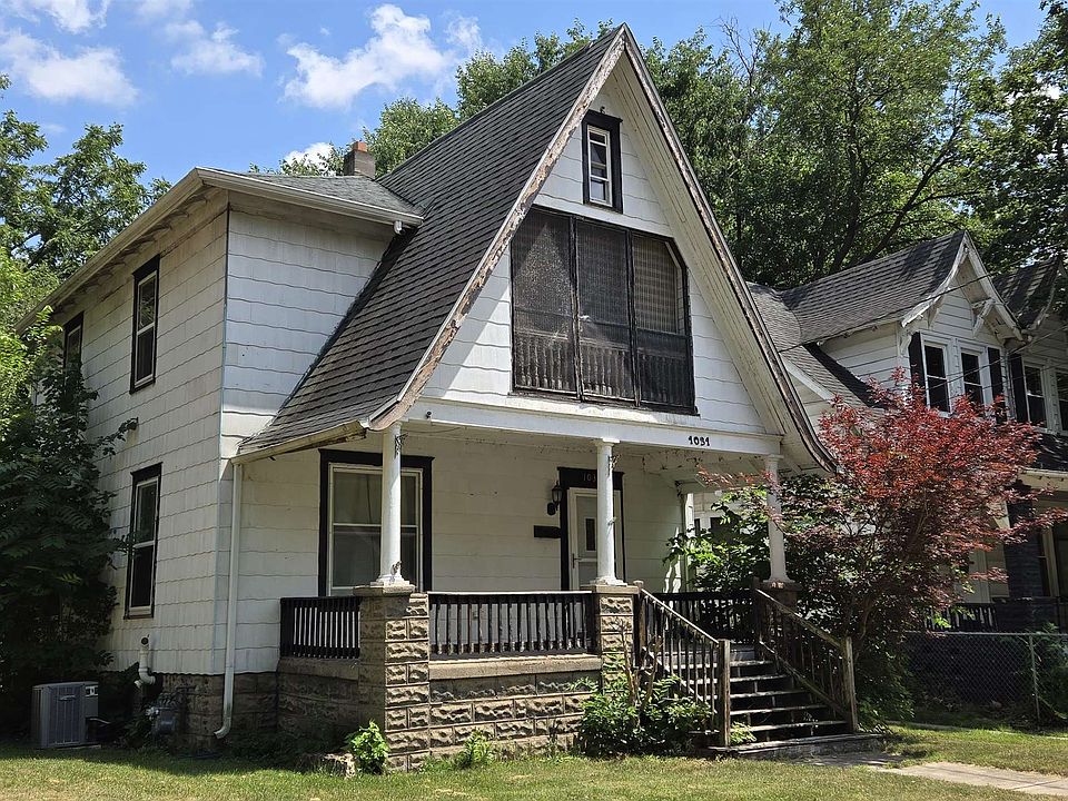 2nd image of 1031 N Winnebago St