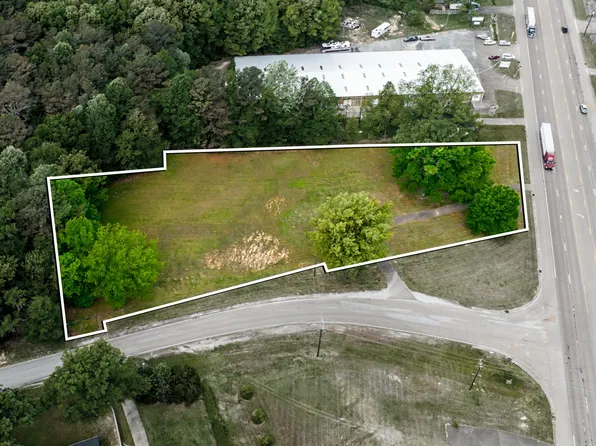 10 Seavers Rd, Jackson, TN 38301