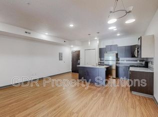 950 4th St NW APT 210, Albuquerque, NM 87102