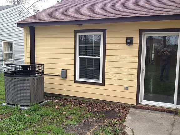 4th image of 1963 Rolling Ridge Dr #1963