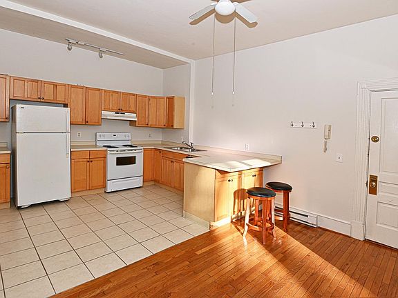 5th image of 4910 Eastern Ave APT 4