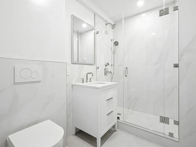 165 E 66th St #19A — Photo 15