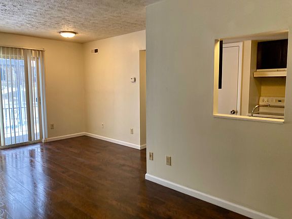 3rd image of 6255 Beechmont Ave #11