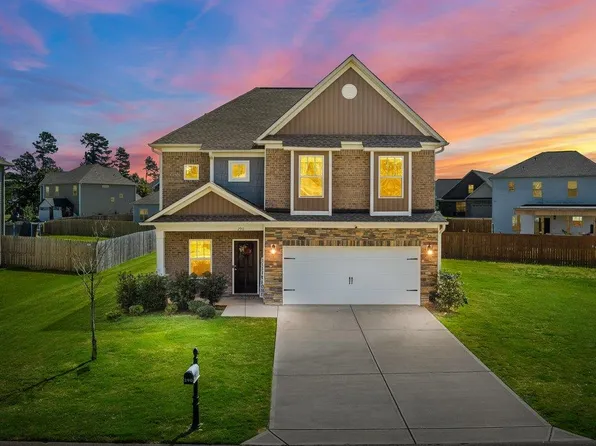 290 Longmont Dr, Boiling Springs, SC 29316