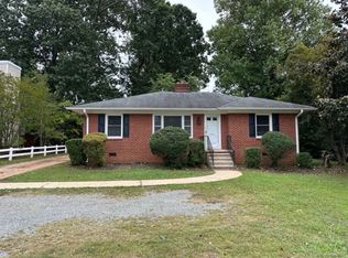 2104 S Mebane St, Burlington, NC 27215