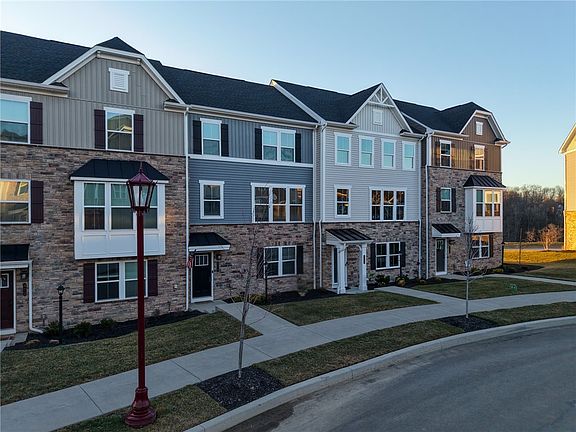 2nd image of 470 Nolan Cir