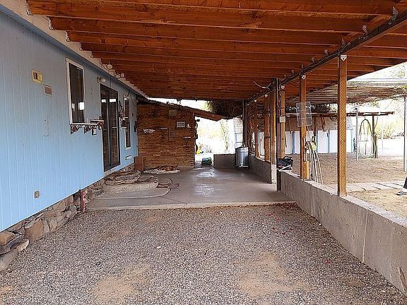 3rd image of 31114 W Carefree Hwy