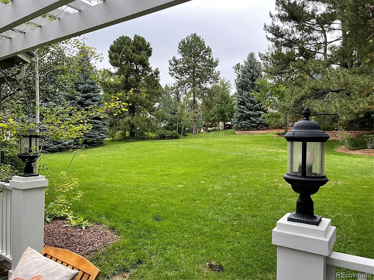 5788 Oak Creek Ln — Photo 32