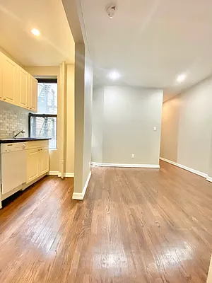 Rented by Corcoran | media 12