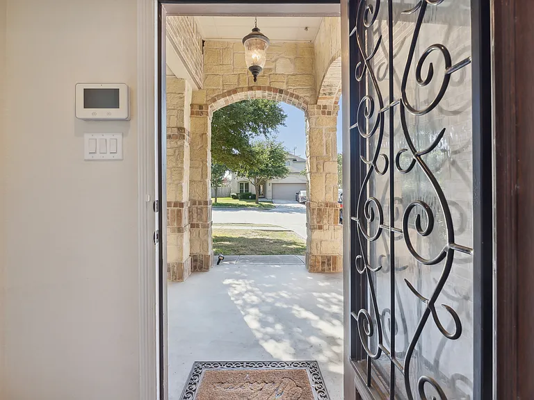 13401 Ronan — Photo 4