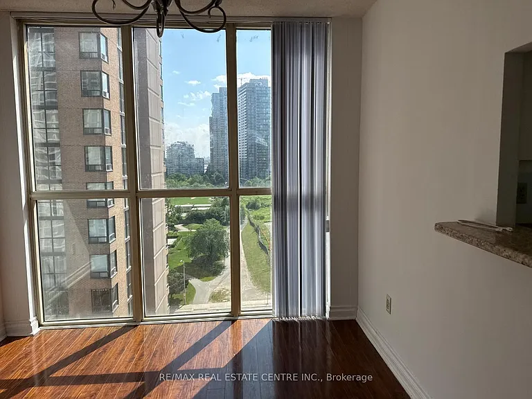 265 Enfield Pl #1403 — Photo 31
